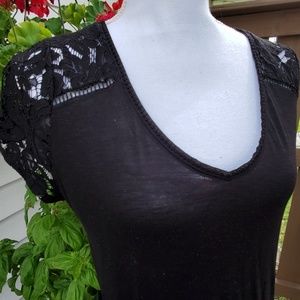 🖤WHBM - black lace back top🖤